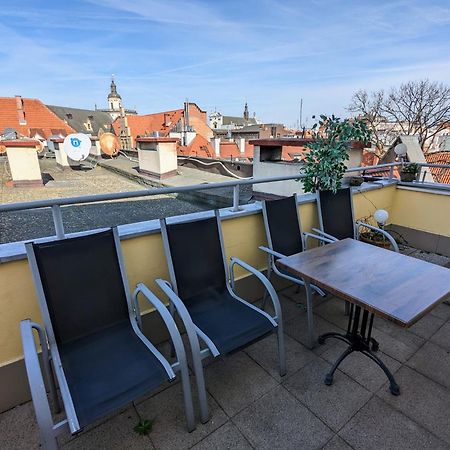 3-Bedroom Apt In Town Square Wroclaw Exterior photo